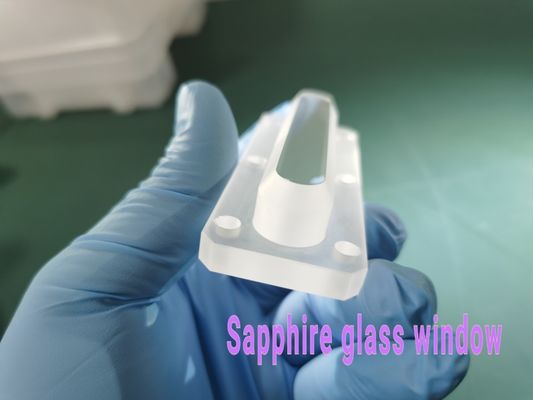Materiaalobservatie Sapphire Glass Window met Stapgat