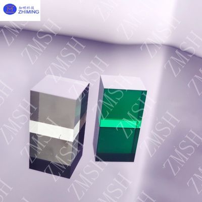 Groene saffier edelsteen: synthetische grondstof voor duurzame sieraden met een Mohs-hardheid van 9