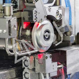 Geautomatiseerde precisiesnijmachine Volledig automatisch wafersnijden Precision cutting