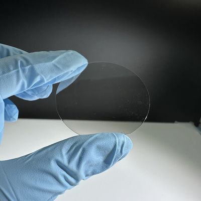 Goede prijs Semi het Isoleren van het het Wafeltje sic Substraat van het Siliciumcarbide Richtlijn 0001 Boog/Afwijking ≤50um online