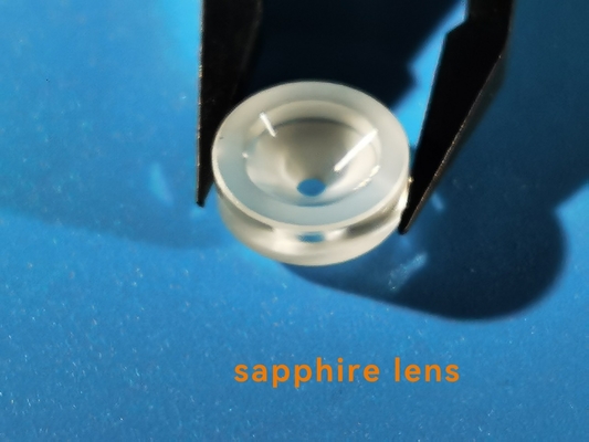 Goede prijs De ventilator vormde het Opgepoetste/Niet gepolijste Enige Kristal van Sapphire Lens Glasses Al 2O3 online