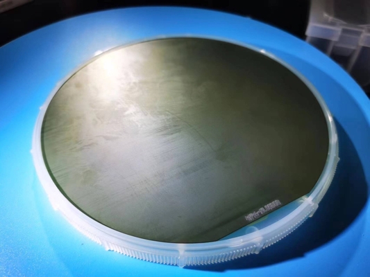 Goede prijs SIC het Wafeltje 4H van het Siliciumcarbide - n-Type voor MOS Device 8inch Dia200mm online