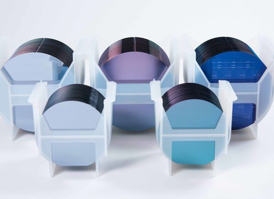 Goede prijs Silicon Wafer CZ oriëntatie111 Resistiviteit: 1-10 (ohm.cm) eenzijdig of dubbelzijdig poetsmiddel online