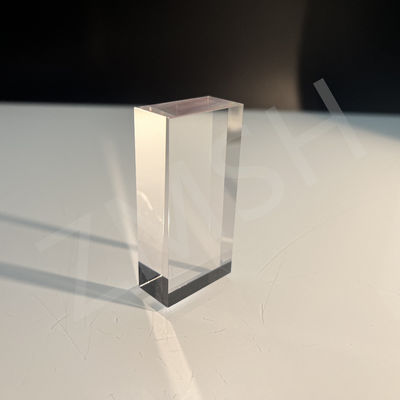 Goede prijs Sapphire Prism Al2O3 Ky-methode Laser en optische communicatie Aanpasbare specificaties online