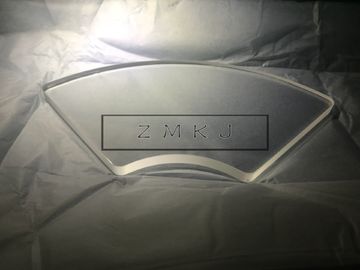 Goede prijs Ventilator Gevormd de Lens Optisch Glazen venster 6.25mm Dikte 9,0 van de Sectorsaffier Hardheid online